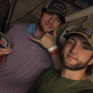 Meet your Posher, Cody